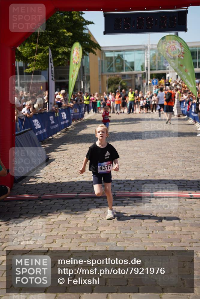13.06.2025 - Holstenköstenlauf Felixshl http://msf.ph/oto/7921976 13.06.2025 15:09:31 Laufen  meine-sportfotos.de