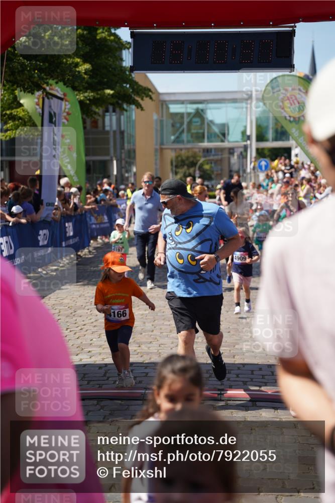 13.06.2025 - Holstenköstenlauf Felixshl http://msf.ph/oto/7922055 13.06.2025 15:10:37 Laufen  meine-sportfotos.de