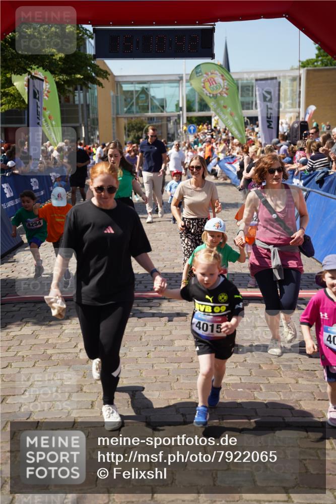 13.06.2025 - Holstenköstenlauf Felixshl http://msf.ph/oto/7922065 13.06.2025 15:10:41 Laufen  meine-sportfotos.de