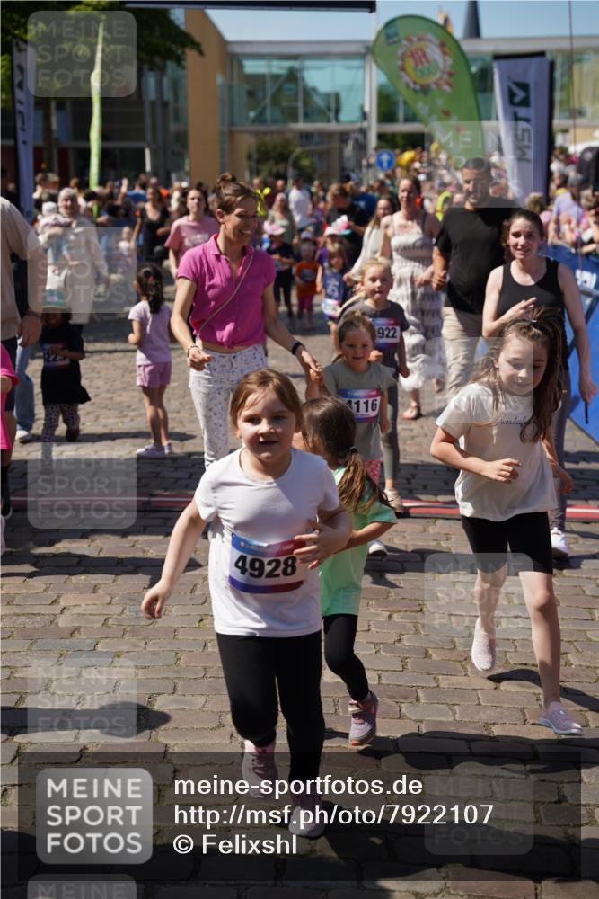 13.06.2025 - Holstenköstenlauf Felixshl http://msf.ph/oto/7922107 13.06.2025 15:11:01 Laufen  meine-sportfotos.de