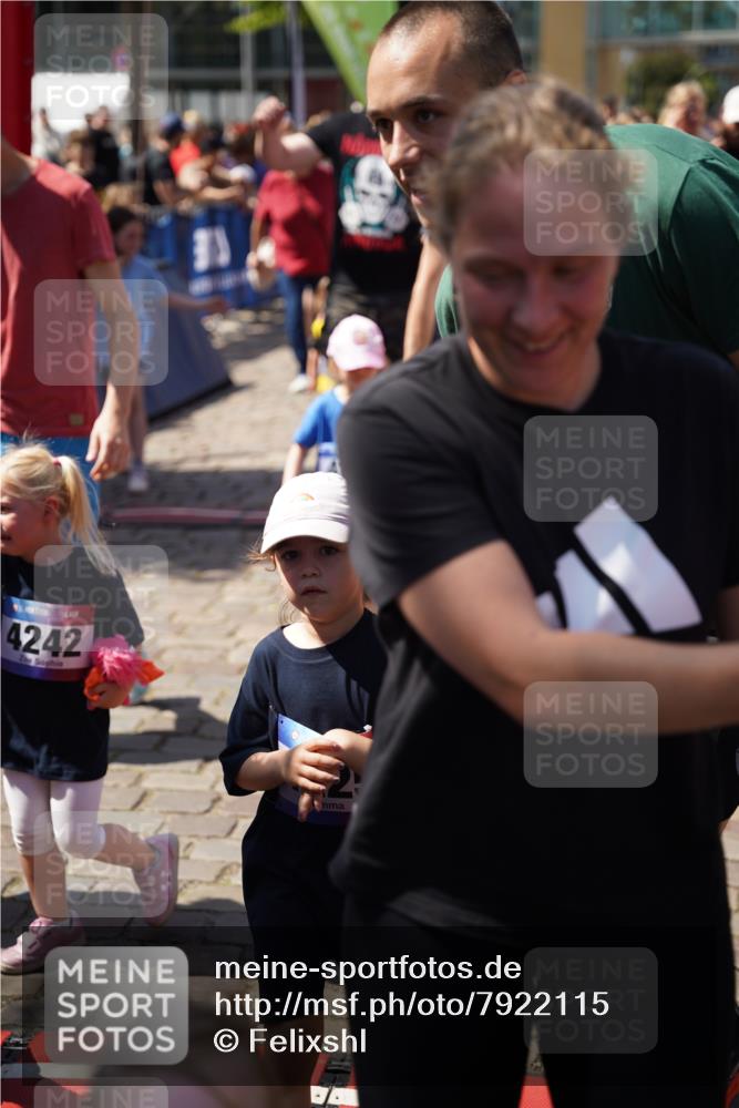13.06.2025 - Holstenköstenlauf Felixshl http://msf.ph/oto/7922115 13.06.2025 15:11:12 Laufen  meine-sportfotos.de