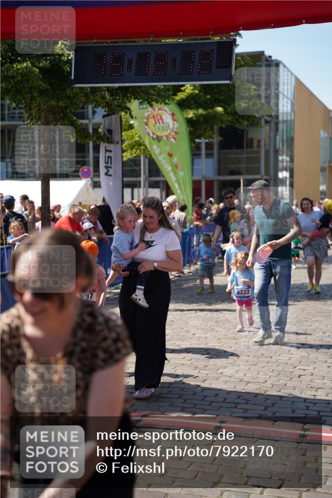 13.06.2025 - Holstenköstenlauf Felixshl http://msf.ph/oto/7922170 13.06.2025 15:12:11 Laufen  meine-sportfotos.de