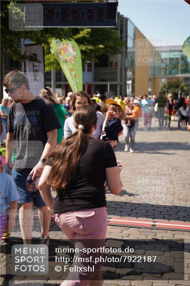 13.06.2025 - Holstenköstenlauf Felixshl http://msf.ph/oto/7922187 13.06.2025 15:12:20 Laufen  meine-sportfotos.de