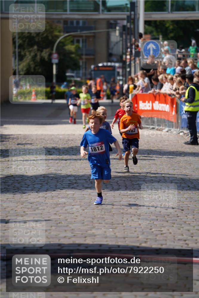13.06.2025 - Holstenköstenlauf Felixshl http://msf.ph/oto/7922250 13.06.2025 15:36:18 Laufen 23, 95, 182, 1812 meine-sportfotos.de