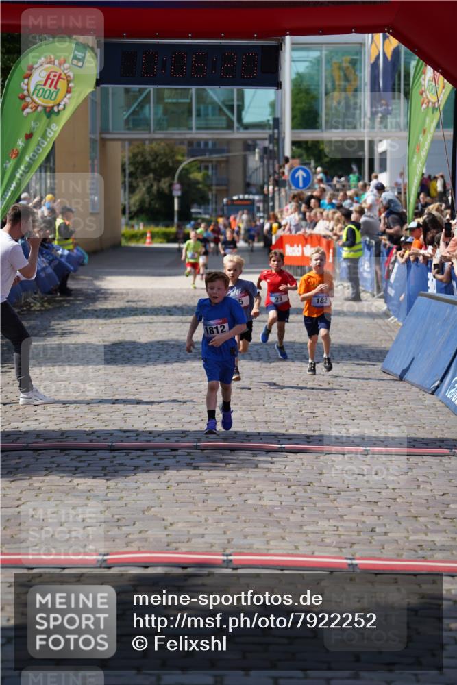 13.06.2025 - Holstenköstenlauf Felixshl http://msf.ph/oto/7922252 13.06.2025 15:36:20 Laufen 23, 95, 182, 1812 meine-sportfotos.de