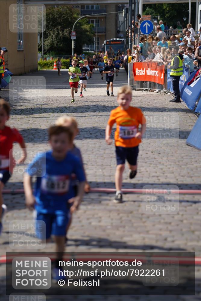13.06.2025 - Holstenköstenlauf Felixshl http://msf.ph/oto/7922261 13.06.2025 15:36:22 Laufen 23, 95, 182, 1287, 1812 meine-sportfotos.de