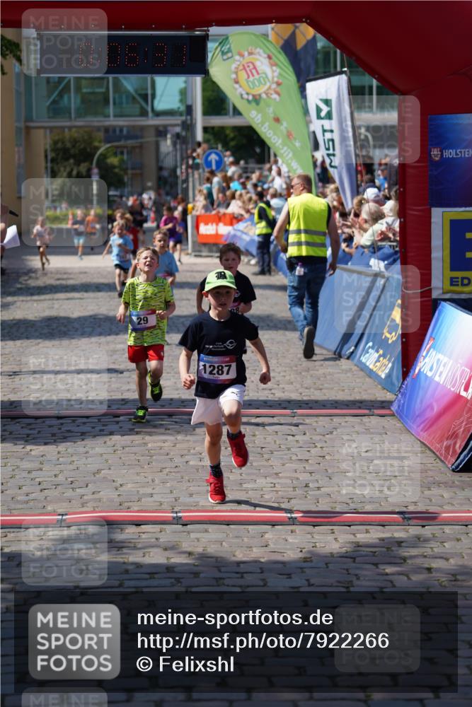 13.06.2025 - Holstenköstenlauf Felixshl http://msf.ph/oto/7922266 13.06.2025 15:36:31 Laufen 29, 76, 282, 285, 427, 1190, 1287, 1288 meine-sportfotos.de