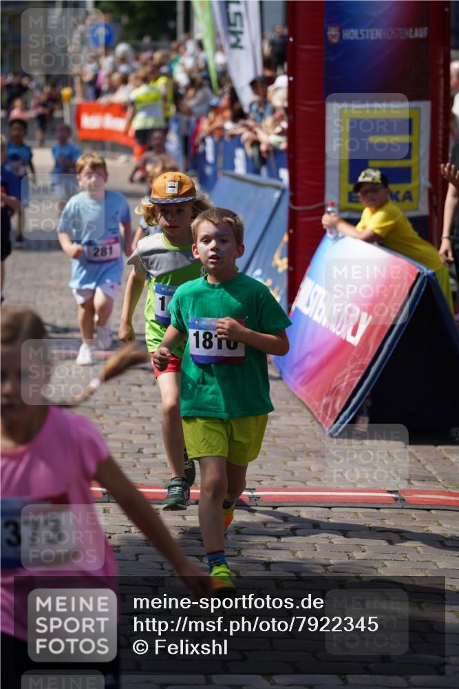 13.06.2025 - Holstenköstenlauf Felixshl http://msf.ph/oto/7922345 13.06.2025 15:37:06 Laufen 30, 59, 281, 667, 829, 830, 1373, 1377, 1410, 1439, 1444, 1810, 1842, 1844, 1845 meine-sportfotos.de