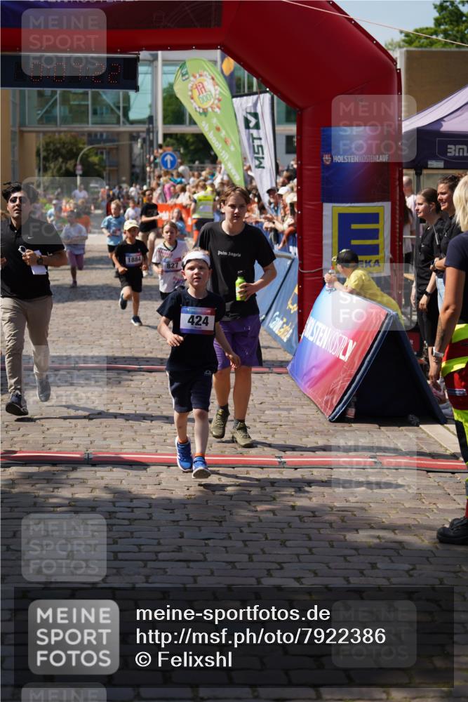 13.06.2025 - Holstenköstenlauf Felixshl http://msf.ph/oto/7922386 13.06.2025 15:37:22 Laufen 31, 60, 176, 183, 273, 424, 827, 947, 1411, 1441, 1446, 1884 meine-sportfotos.de