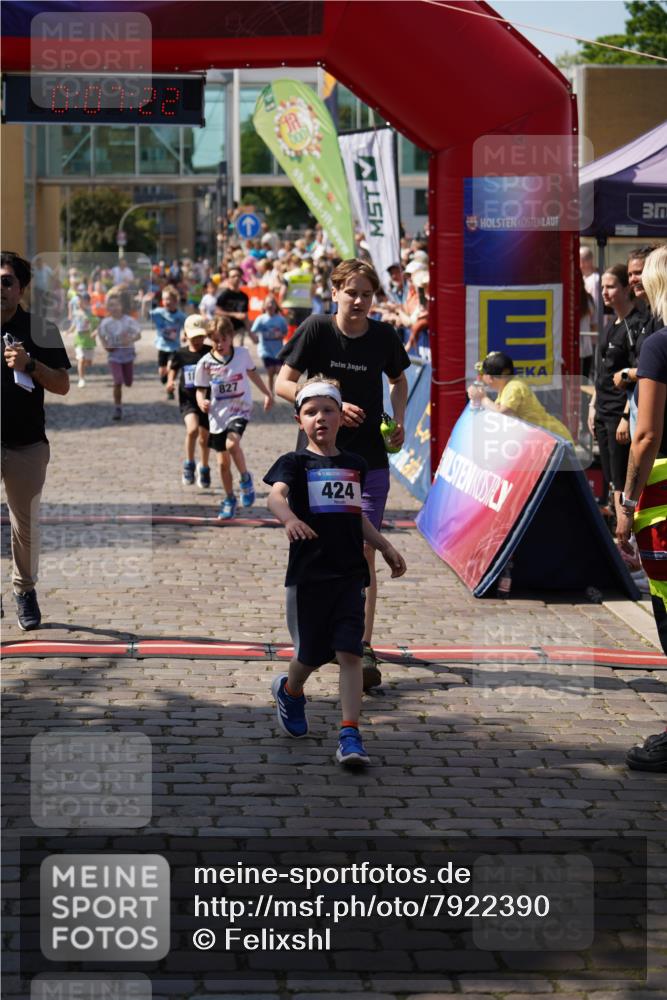 13.06.2025 - Holstenköstenlauf Felixshl http://msf.ph/oto/7922390 13.06.2025 15:37:22 Laufen 31, 60, 176, 183, 273, 424, 827, 947, 1411, 1441, 1446, 1884 meine-sportfotos.de