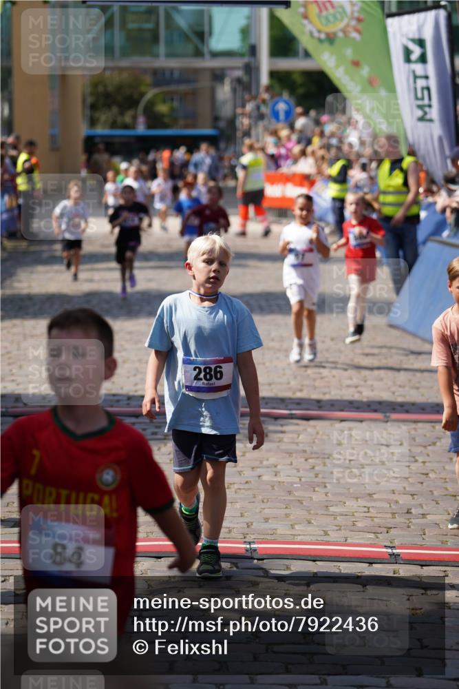 13.06.2025 - Holstenköstenlauf Felixshl http://msf.ph/oto/7922436 13.06.2025 15:37:40 Laufen 67, 84, 286, 825, 831, 945, 946, 1161, 1199, 1376, 1414, 1801 meine-sportfotos.de