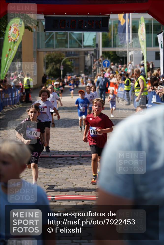 13.06.2025 - Holstenköstenlauf Felixshl http://msf.ph/oto/7922453 13.06.2025 15:37:44 Laufen 67, 825, 831, 833, 945, 946, 1161, 1376, 1414, 1941 meine-sportfotos.de