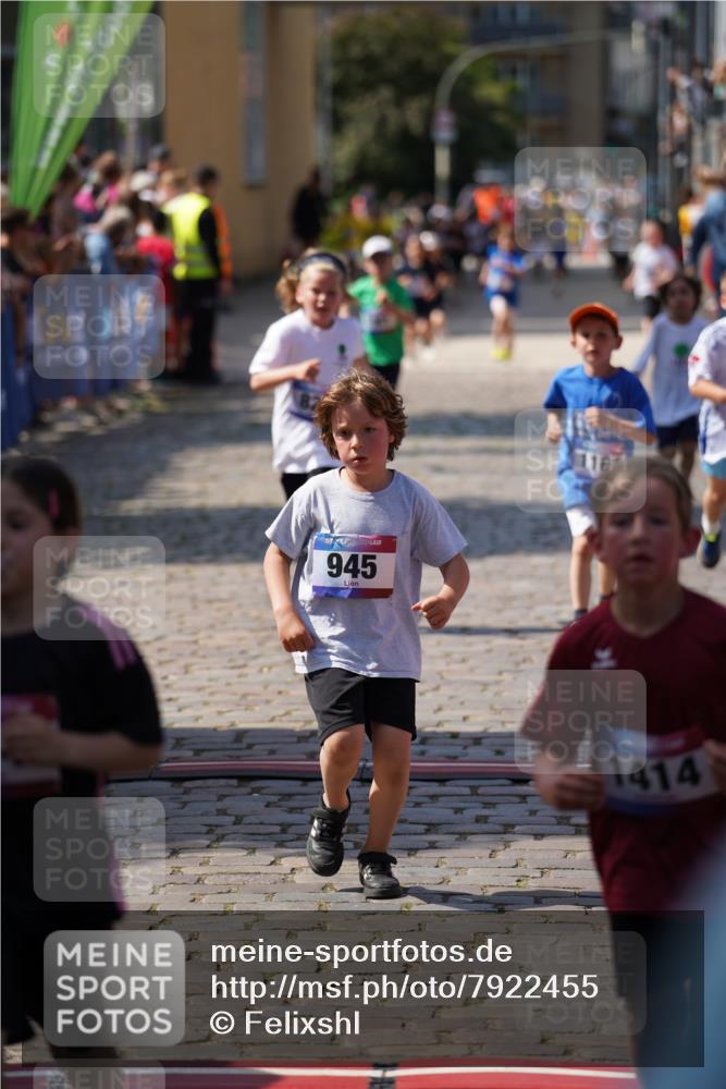 13.06.2025 - Holstenköstenlauf Felixshl http://msf.ph/oto/7922455 13.06.2025 15:37:45 Laufen 67, 825, 831, 833, 945, 946, 1161, 1376, 1414, 1941 meine-sportfotos.de