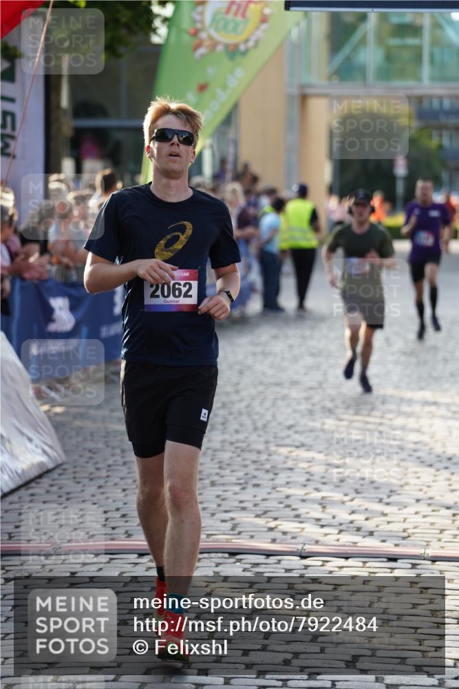 13.06.2025 - Holstenköstenlauf Felixshl http://msf.ph/oto/7922484 13.06.2025 19:49:05 Laufen 2062, 2097, 2259, 3238 meine-sportfotos.de