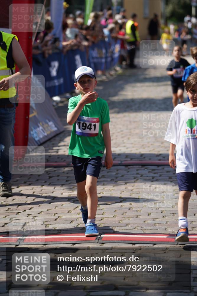 13.06.2025 - Holstenköstenlauf Felixshl http://msf.ph/oto/7922502 13.06.2025 15:37:53 Laufen 3, 39, 428, 833, 942, 1827, 1941 meine-sportfotos.de