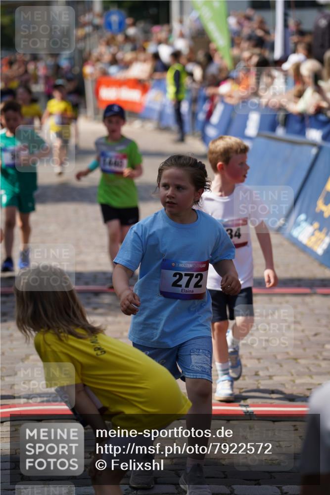 13.06.2025 - Holstenköstenlauf Felixshl http://msf.ph/oto/7922572 13.06.2025 15:38:12 Laufen 36, 272, 417, 419, 421, 564, 834, 1380, 1440, 1825, 1894 meine-sportfotos.de