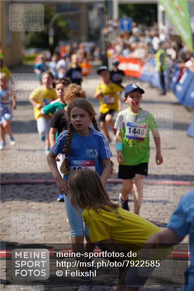 13.06.2025 - Holstenköstenlauf Felixshl http://msf.ph/oto/7922585 13.06.2025 15:38:14 Laufen 36, 417, 419, 421, 560, 564, 670, 1380, 1440, 1825, 1894 meine-sportfotos.de