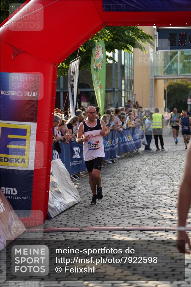 13.06.2025 - Holstenköstenlauf Felixshl http://msf.ph/oto/7922598 13.06.2025 19:49:35 Laufen 2019, 2839, 3229, 3792, 3824 meine-sportfotos.de