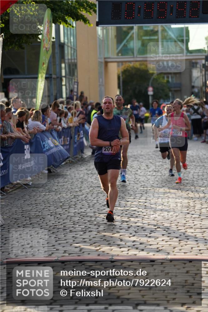 13.06.2025 - Holstenköstenlauf Felixshl http://msf.ph/oto/7922624 13.06.2025 19:49:41 Laufen 2019, 2197, 2309, 2323, 2799, 3029, 3212, 3824 meine-sportfotos.de