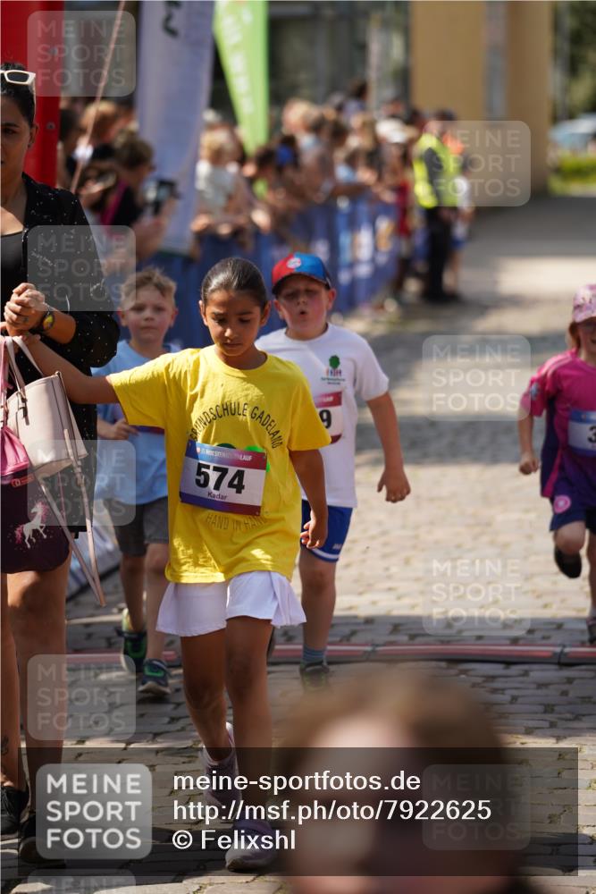 13.06.2025 - Holstenköstenlauf Felixshl http://msf.ph/oto/7922625 13.06.2025 15:38:24 Laufen 32, 178, 283, 419, 560, 670, 819, 1872 meine-sportfotos.de