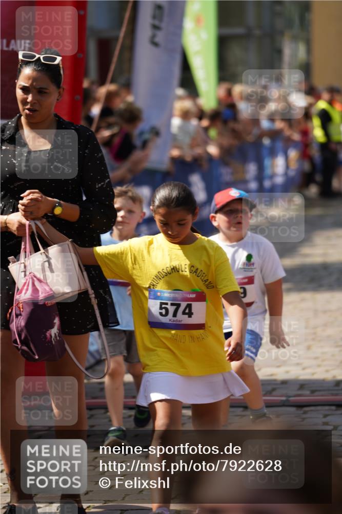 13.06.2025 - Holstenköstenlauf Felixshl http://msf.ph/oto/7922628 13.06.2025 15:38:24 Laufen 32, 178, 283, 419, 560, 670, 819, 1872 meine-sportfotos.de