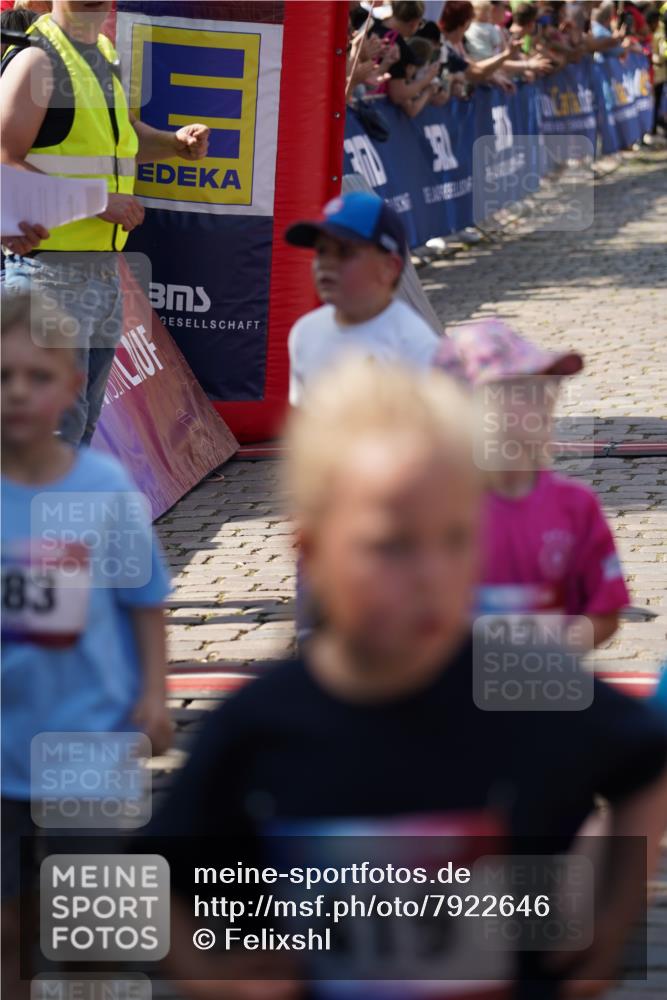 13.06.2025 - Holstenköstenlauf Felixshl http://msf.ph/oto/7922646 13.06.2025 15:38:28 Laufen 32, 178, 1159, 1192, 1872 meine-sportfotos.de