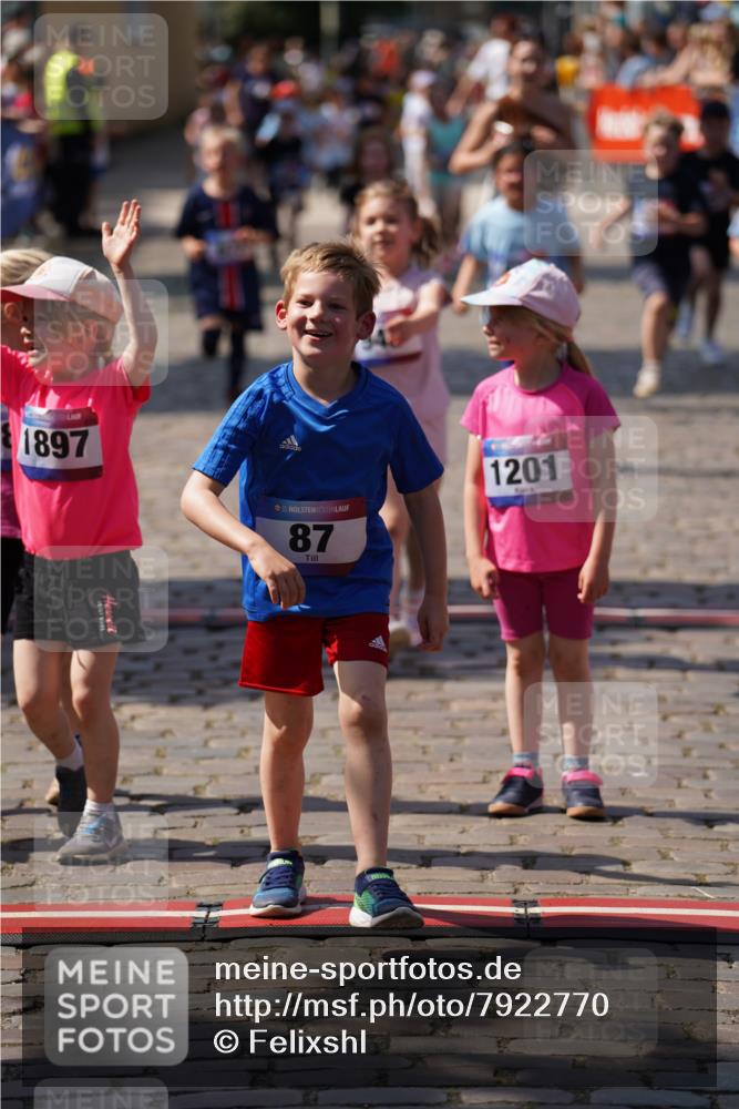 13.06.2025 - Holstenköstenlauf Felixshl http://msf.ph/oto/7922770 13.06.2025 15:38:54 Laufen 87, 101, 271, 274, 425, 431, 565, 673, 677, 678, 832, 948, 950, 1289, 1846, 1897 meine-sportfotos.de