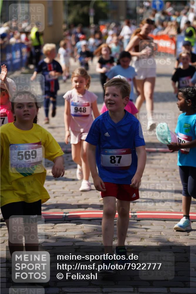 13.06.2025 - Holstenköstenlauf Felixshl http://msf.ph/oto/7922777 13.06.2025 15:38:55 Laufen 101, 271, 274, 280, 425, 431, 673, 677, 678, 832, 948, 950, 1289, 1846 meine-sportfotos.de