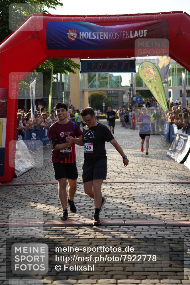 13.06.2025 - Holstenköstenlauf Felixshl http://msf.ph/oto/7922778 13.06.2025 19:50:14 Laufen 2024, 2545, 2823, 2845, 3115 meine-sportfotos.de