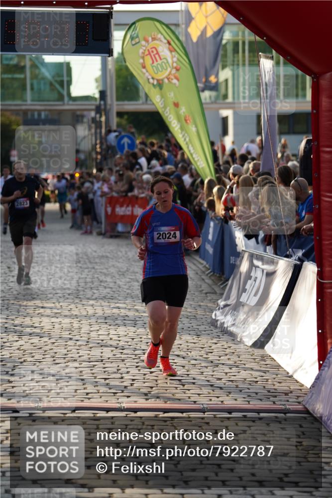13.06.2025 - Holstenköstenlauf Felixshl http://msf.ph/oto/7922787 13.06.2025 19:50:16 Laufen 2024, 2545, 2823, 2845, 3115 meine-sportfotos.de