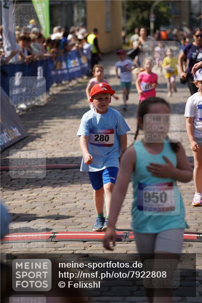 13.06.2025 - Holstenköstenlauf Felixshl http://msf.ph/oto/7922808 13.06.2025 15:39:06 Laufen 13, 86, 185, 186, 280, 561, 571, 671, 822, 823, 1291, 1852, 1877 meine-sportfotos.de