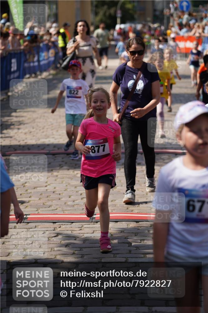 13.06.2025 - Holstenköstenlauf Felixshl http://msf.ph/oto/7922827 13.06.2025 15:39:10 Laufen 13, 47, 86, 185, 186, 561, 571, 822, 823, 828, 1291, 1852, 1853, 1877 meine-sportfotos.de