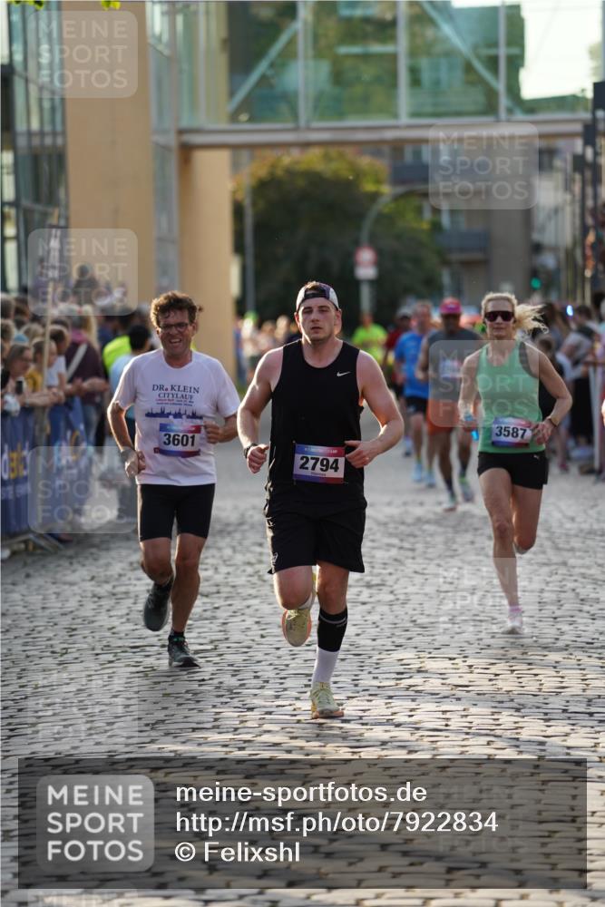 13.06.2025 - Holstenköstenlauf Felixshl http://msf.ph/oto/7922834 13.06.2025 19:50:36 Laufen 2769, 2794, 2863, 3264, 3587, 3601, 3666 meine-sportfotos.de