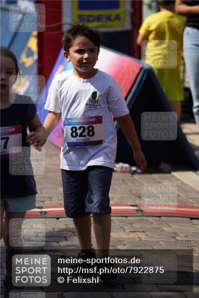13.06.2025 - Holstenköstenlauf Felixshl http://msf.ph/oto/7922875 13.06.2025 15:39:21 Laufen 70, 277, 820, 828, 1436, 1445, 1853 meine-sportfotos.de