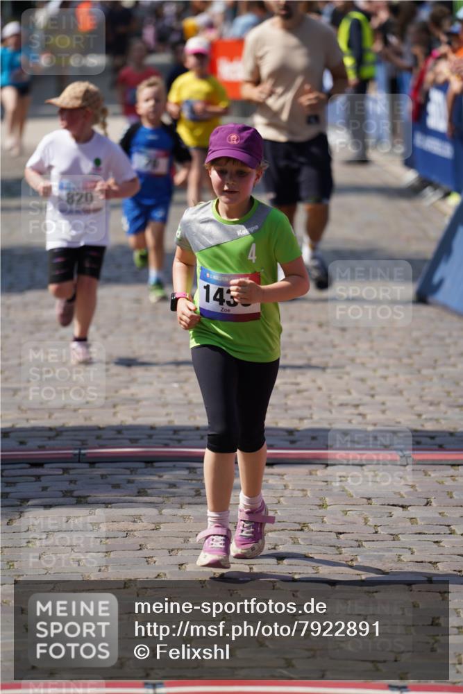 13.06.2025 - Holstenköstenlauf Felixshl http://msf.ph/oto/7922891 13.06.2025 15:39:26 Laufen 70, 90, 568, 668, 669, 820, 1200, 1436, 1445 meine-sportfotos.de