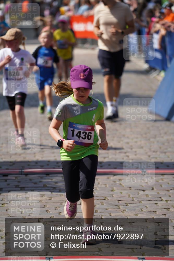 13.06.2025 - Holstenköstenlauf Felixshl http://msf.ph/oto/7922897 13.06.2025 15:39:27 Laufen 70, 90, 568, 668, 669, 820, 1200, 1436, 1445 meine-sportfotos.de