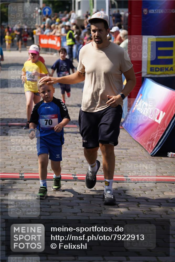 13.06.2025 - Holstenköstenlauf Felixshl http://msf.ph/oto/7922913 13.06.2025 15:39:32 Laufen 70, 90, 568, 668, 669, 820, 1200 meine-sportfotos.de