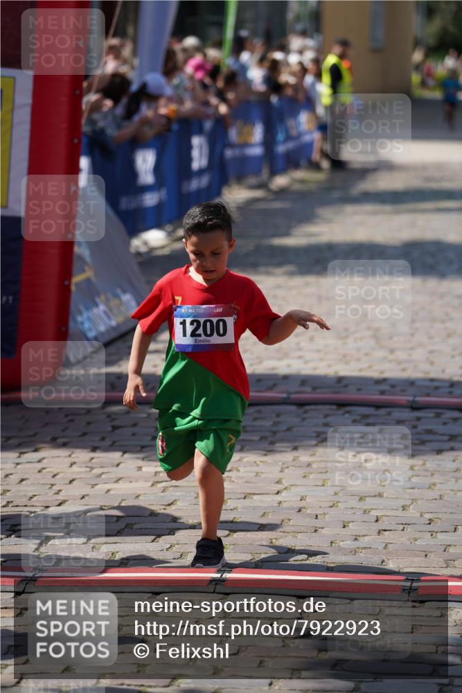13.06.2025 - Holstenköstenlauf Felixshl http://msf.ph/oto/7922923 13.06.2025 15:39:33 Laufen 70, 90, 568, 668, 669, 1200 meine-sportfotos.de