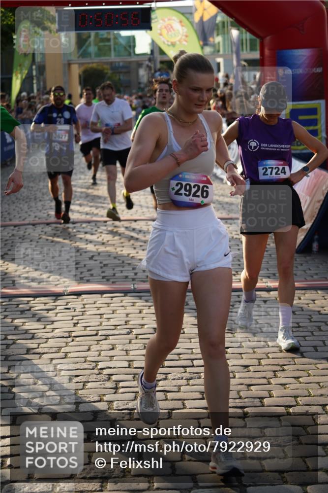 13.06.2025 - Holstenköstenlauf Felixshl http://msf.ph/oto/7922929 13.06.2025 19:50:55 Laufen 2003, 2698, 2724, 2835, 2926, 3120, 3582, 3595, 3627, 3796, 3928 meine-sportfotos.de