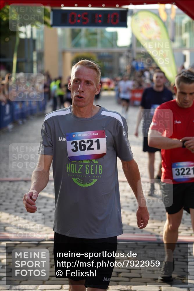 13.06.2025 - Holstenköstenlauf Felixshl http://msf.ph/oto/7922959 13.06.2025 19:51:09 Laufen 2158, 2434, 2674, 3081, 3118, 3130, 3221, 3621 meine-sportfotos.de