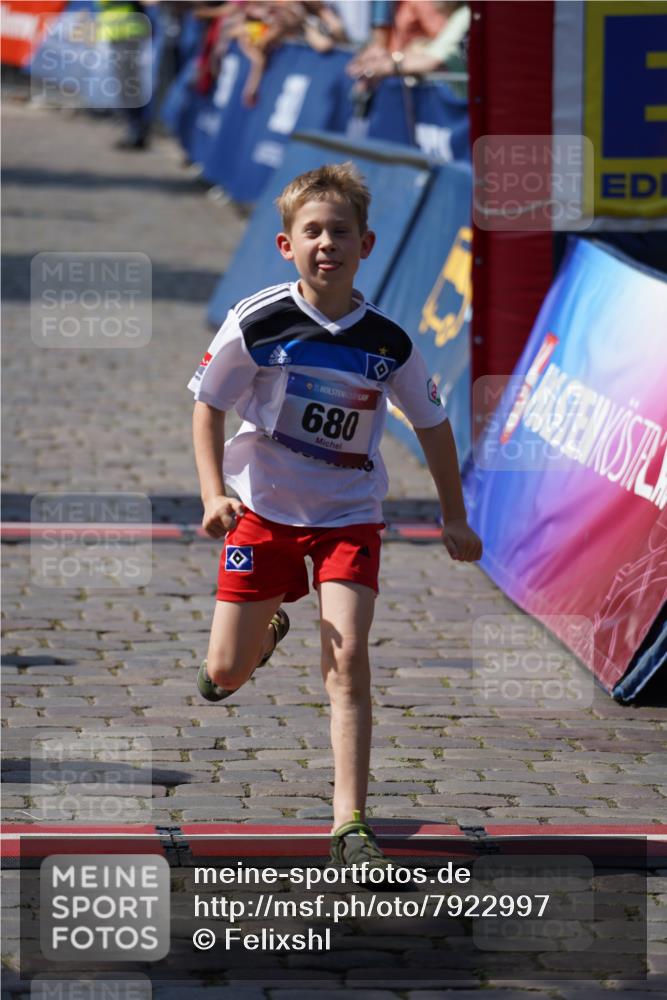 13.06.2025 - Holstenköstenlauf Felixshl http://msf.ph/oto/7922997 13.06.2025 15:39:56 Laufen 559, 680, 1194 meine-sportfotos.de