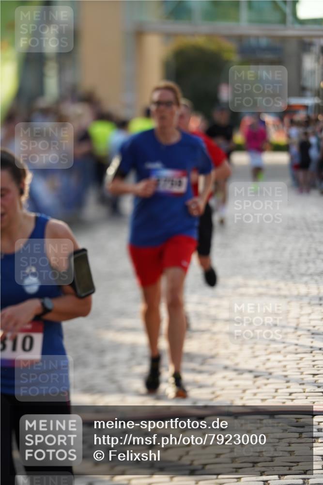 13.06.2025 - Holstenköstenlauf Felixshl http://msf.ph/oto/7923000 13.06.2025 19:51:20 Laufen 2032, 2759, 3118, 3805, 3810 meine-sportfotos.de