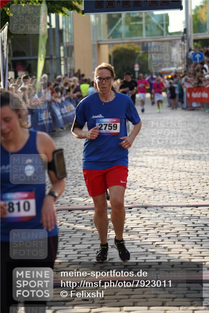 13.06.2025 - Holstenköstenlauf Felixshl http://msf.ph/oto/7923011 13.06.2025 19:51:21 Laufen 2032, 2759, 3805, 3810 meine-sportfotos.de