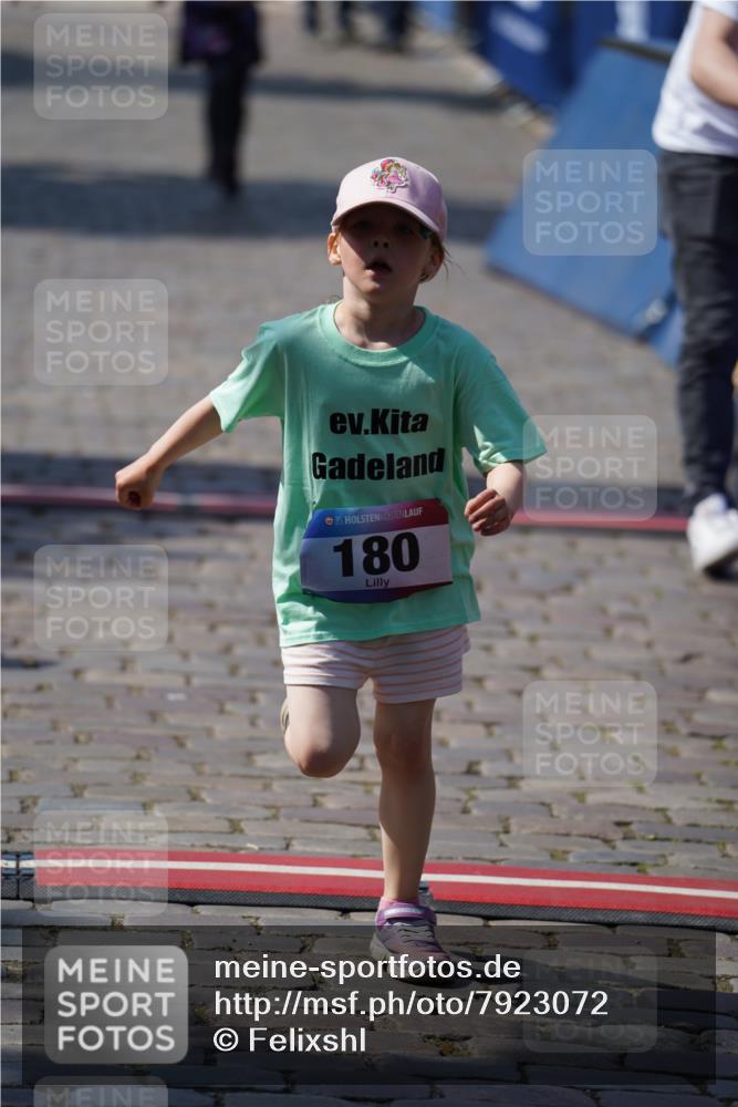 13.06.2025 - Holstenköstenlauf Felixshl http://msf.ph/oto/7923072 13.06.2025 15:40:15 Laufen 180, 181, 184, 681, 1893 meine-sportfotos.de