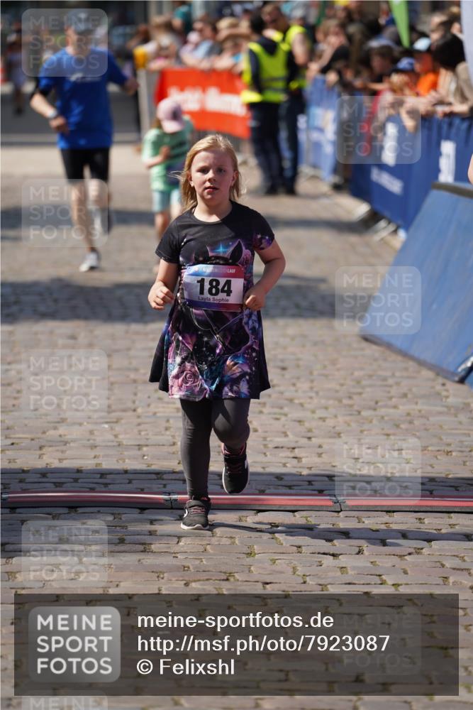 13.06.2025 - Holstenköstenlauf Felixshl http://msf.ph/oto/7923087 13.06.2025 15:40:19 Laufen 181, 184, 1893 meine-sportfotos.de