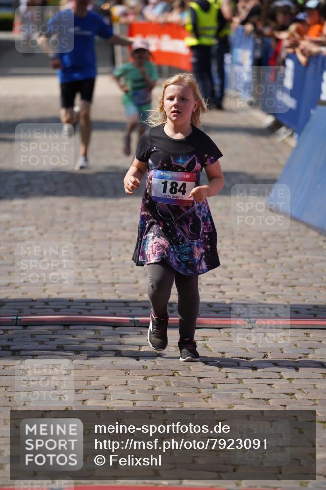 13.06.2025 - Holstenköstenlauf Felixshl http://msf.ph/oto/7923091 13.06.2025 15:40:20 Laufen 181, 184, 1893 meine-sportfotos.de