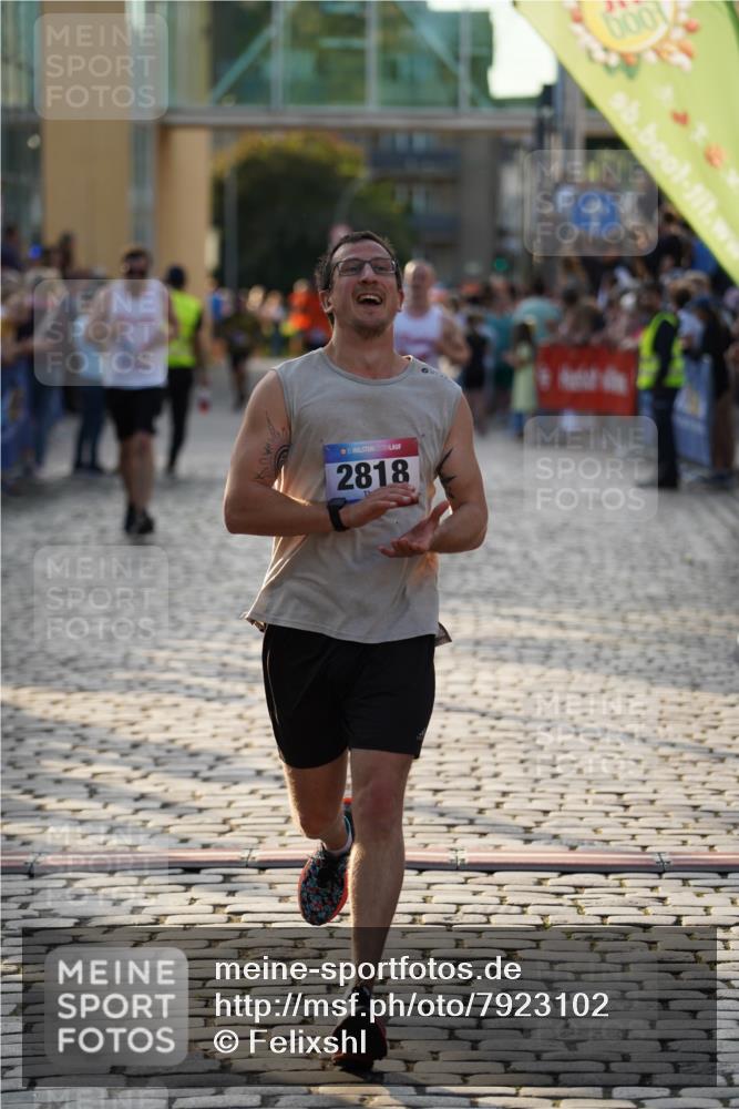 13.06.2025 - Holstenköstenlauf Felixshl http://msf.ph/oto/7923102 13.06.2025 19:51:54 Laufen 2818, 3220, 3620 meine-sportfotos.de