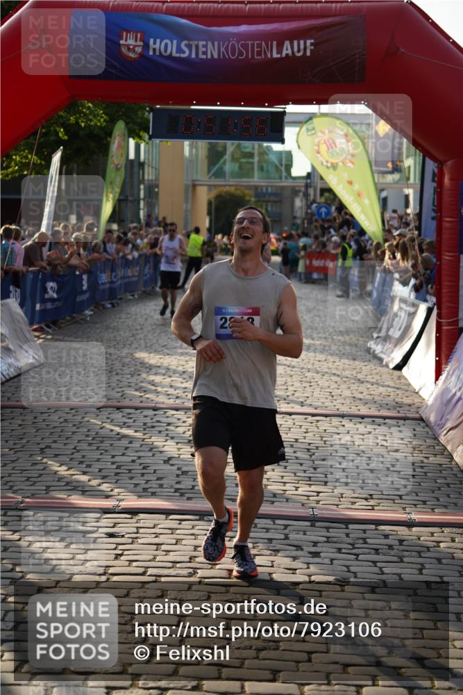 13.06.2025 - Holstenköstenlauf Felixshl http://msf.ph/oto/7923106 13.06.2025 19:51:55 Laufen 2818, 3220, 3620 meine-sportfotos.de