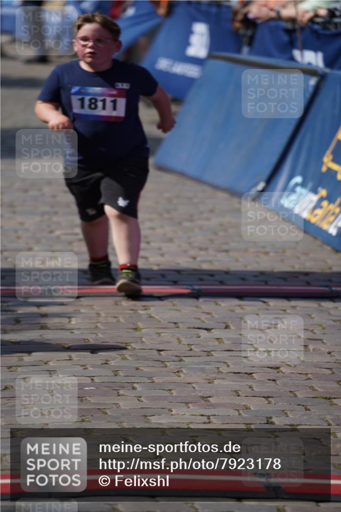 13.06.2025 - Holstenköstenlauf Felixshl http://msf.ph/oto/7923178 13.06.2025 15:41:05 Laufen 1811, 1837 meine-sportfotos.de