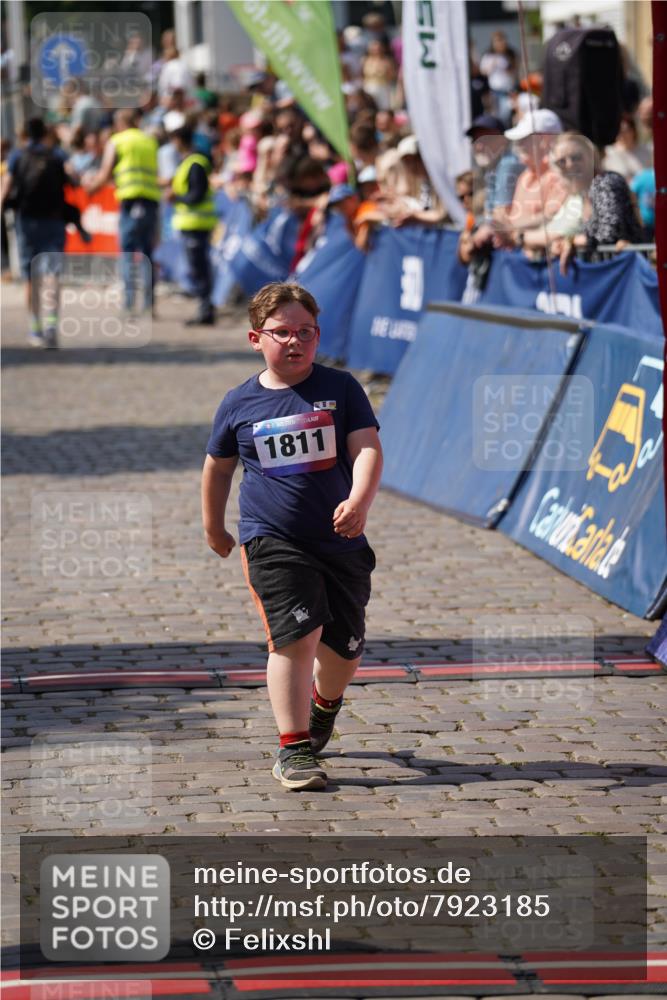 13.06.2025 - Holstenköstenlauf Felixshl http://msf.ph/oto/7923185 13.06.2025 15:41:07 Laufen 1811, 1837 meine-sportfotos.de